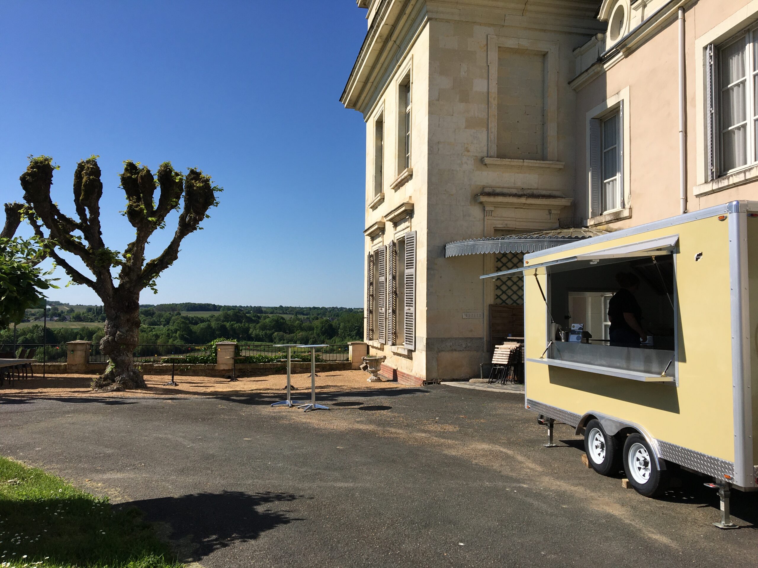 Le Food Truck "Passion des Saveurs - Chez Martin" Le Food Truck "Passion des Saveurs - Chez Martin"